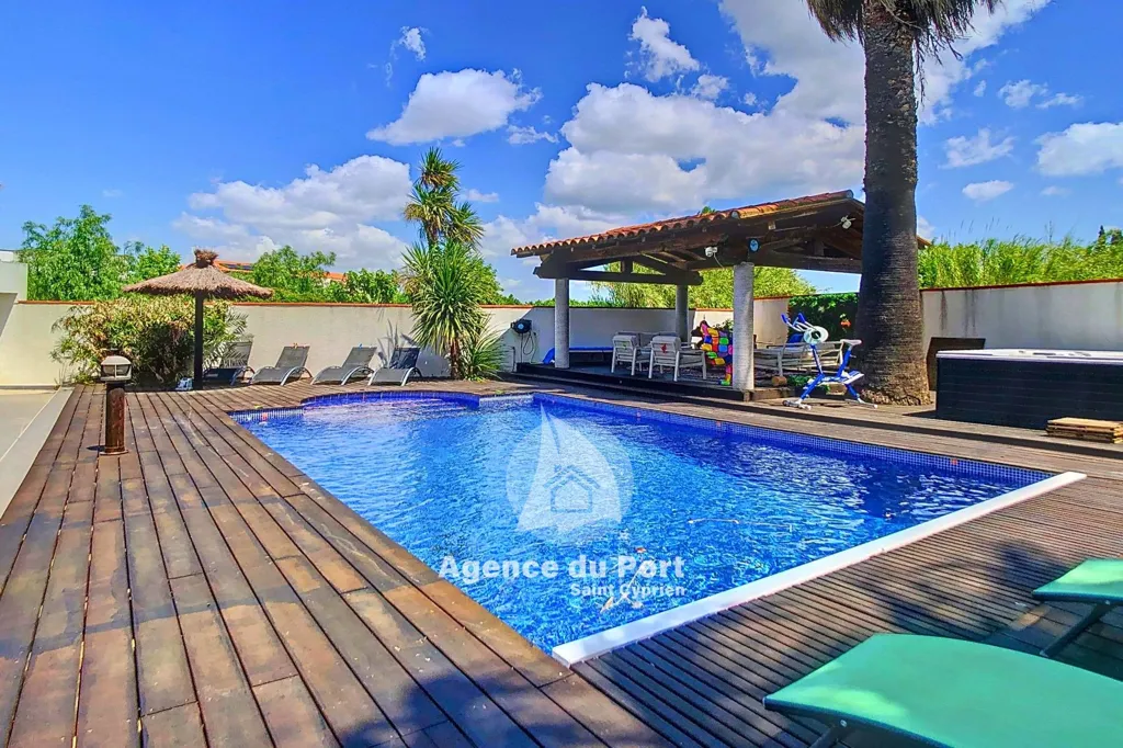 Bassein - Individual Villa with Pool in Saint-Cyprien