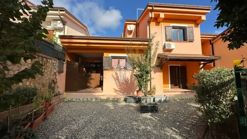 Exterior - Terraced Villa with Private Garden in Cerisano