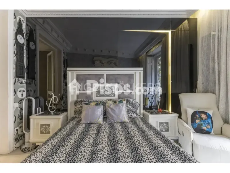 Magamistoad - Modern Studio Flat with Balcony in Madrid Centre