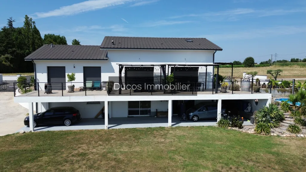 Õhuvaade - Contemporary Villa with Pool near Marmande