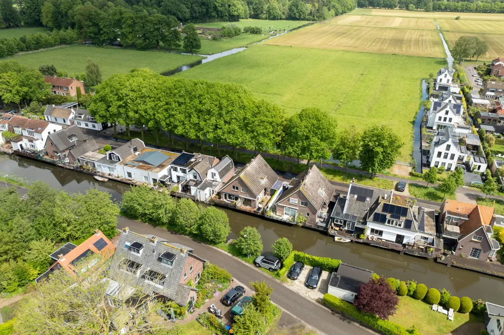 Vista aérea - Waterfront House with Terrace in ’s-Graveland