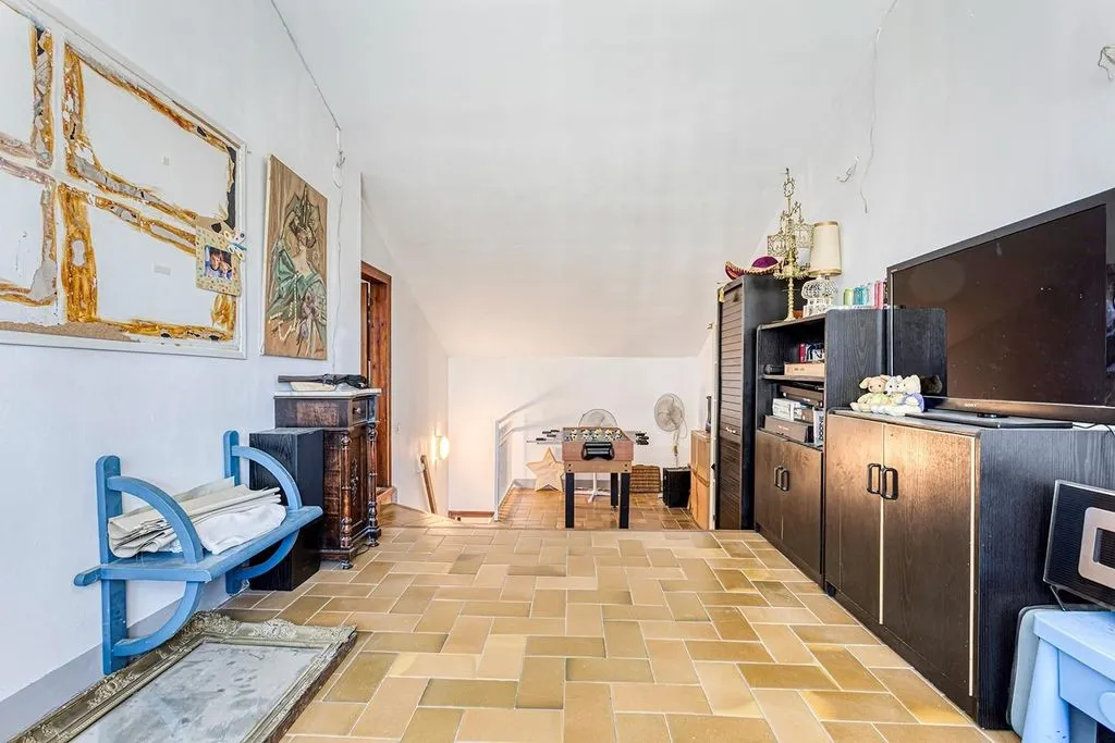 Esik - Detached House with Pool in Igualada, Catalonia