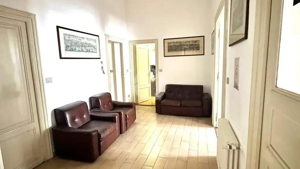 hallway_entrance