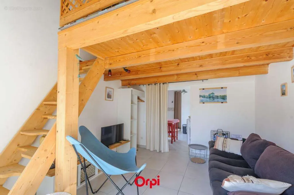 Séjour - Maison Ancienne avec Maisonnette Indépendante près de la Mer