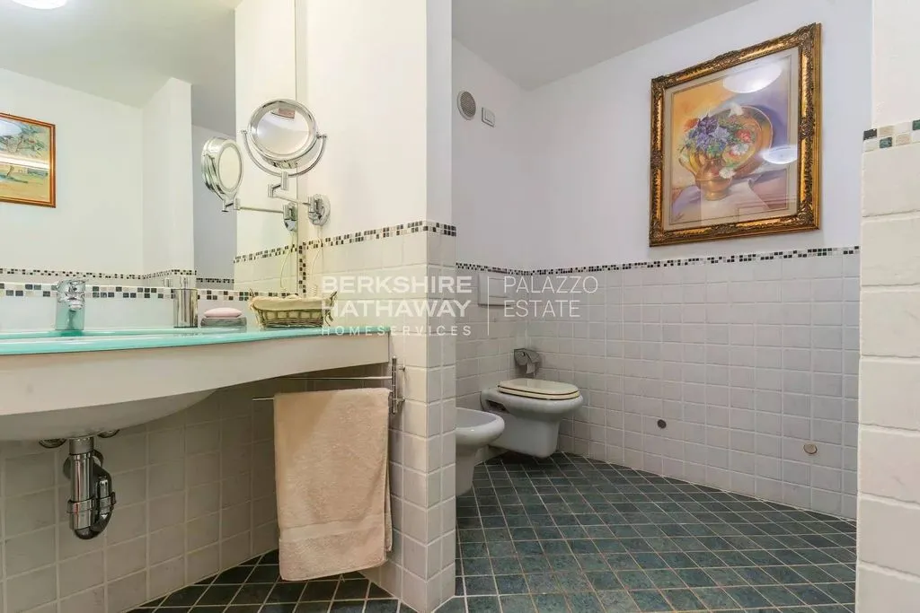 Vannitoad - Luxury Villa with Lake Views in Cernobbio