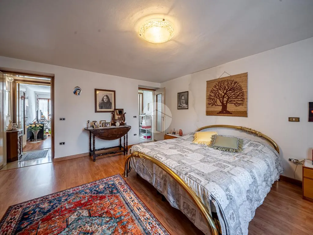 Camere da letto - Two-Terrace Palazzine in Historic Negrar