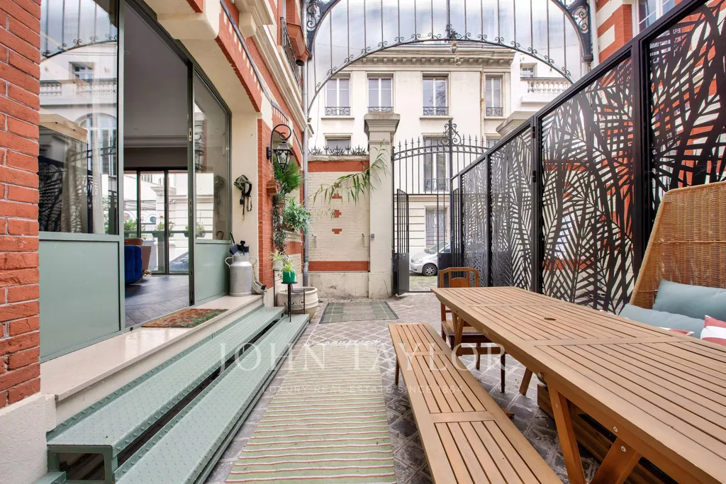 Aed - 5-toaline maja asukohas Paris 16ème