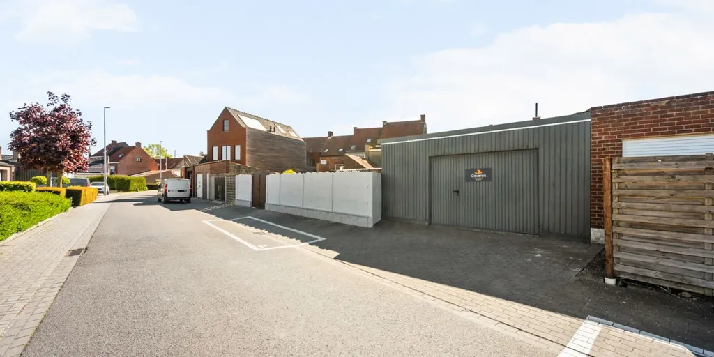 Extérieur - Appartement avec Garage dans le Centre de Roeselare