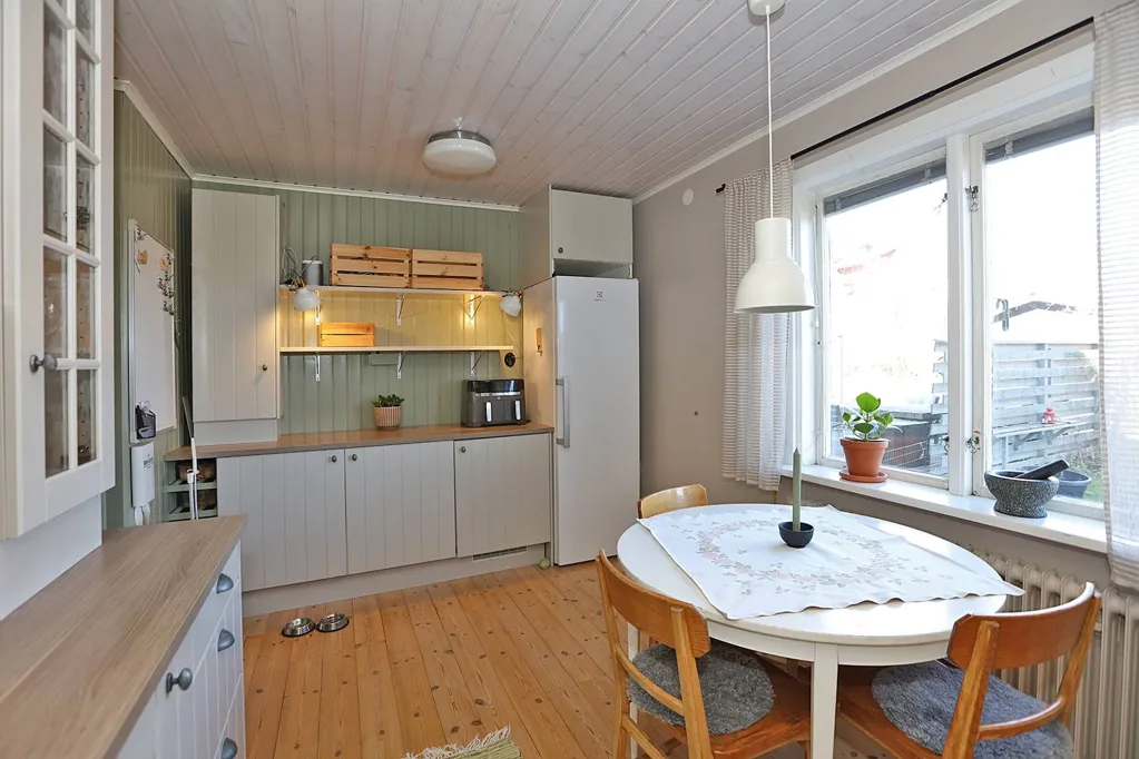 10-toaline maja asukohas Åtvidabergs kommun