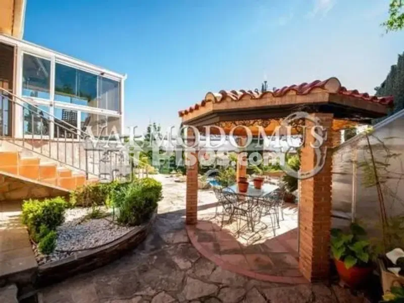 Terrasse - Chalet with Design Pool in Coimbra-Guadarrama