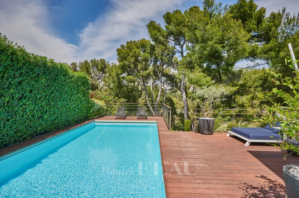 Piscine - Maison Contemporaine avec Piscine à Marseille