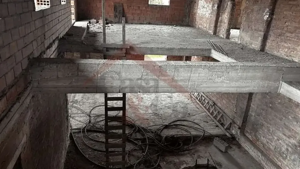 Rooms - Rustic Property with Large Garden in Modena