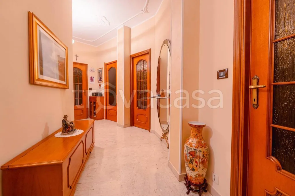 Entrée - Appartement 3 pièces à Torino