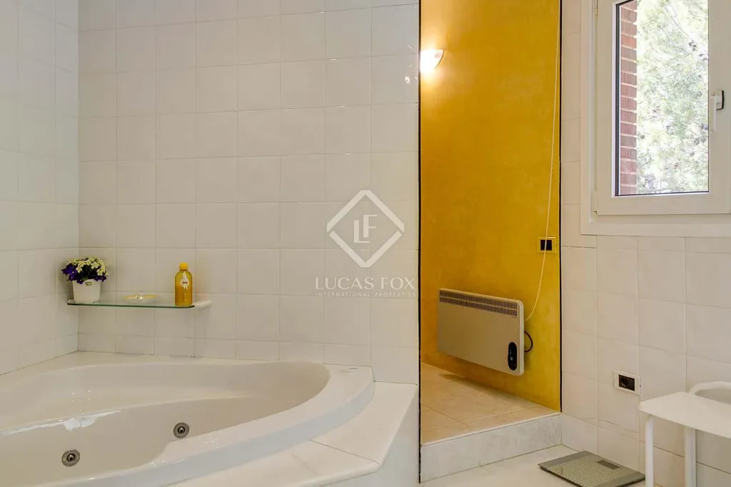 Vannitoad - House with Sea View and Pool in Torredembarra