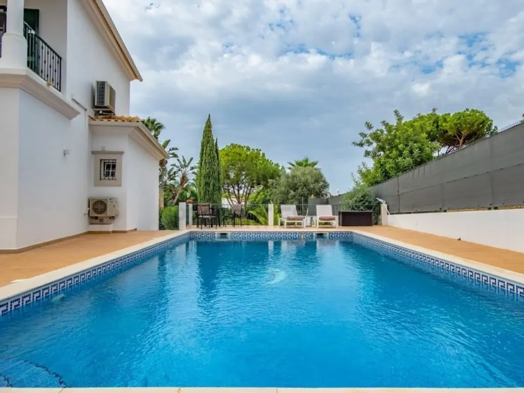 Piscina - Luxury Villa with Pool in Vilamoura