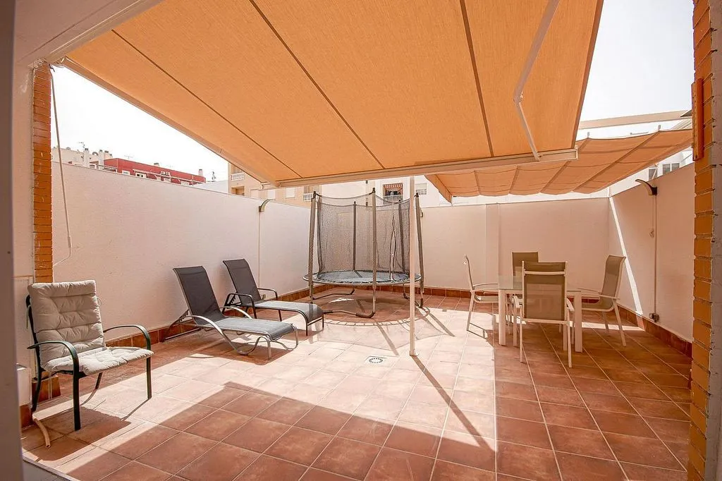 Terrace - Holiday Apartment with Terrace in Torrevieja