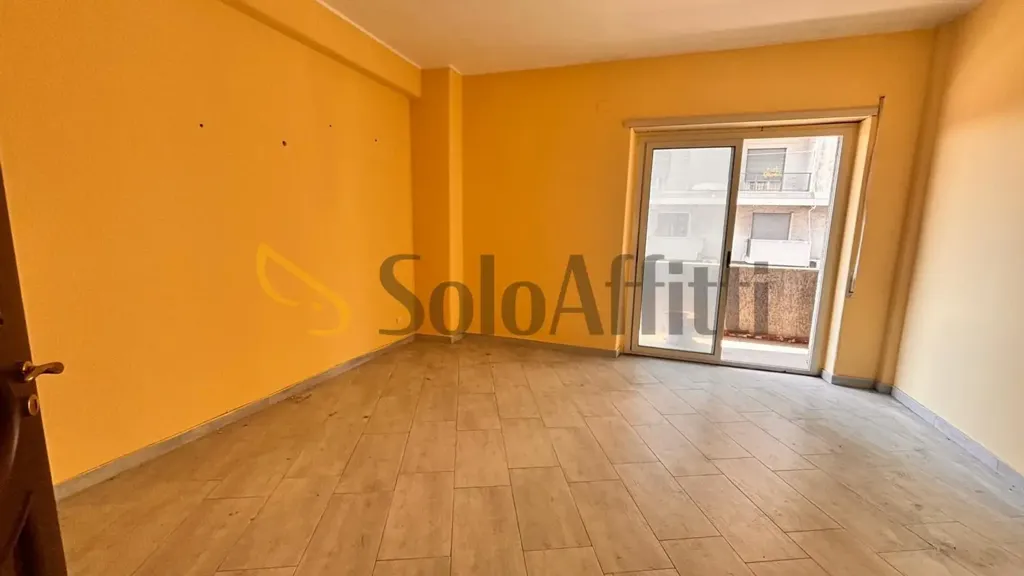 Pièces - Bright Apartment with Balcony in Catania Centre