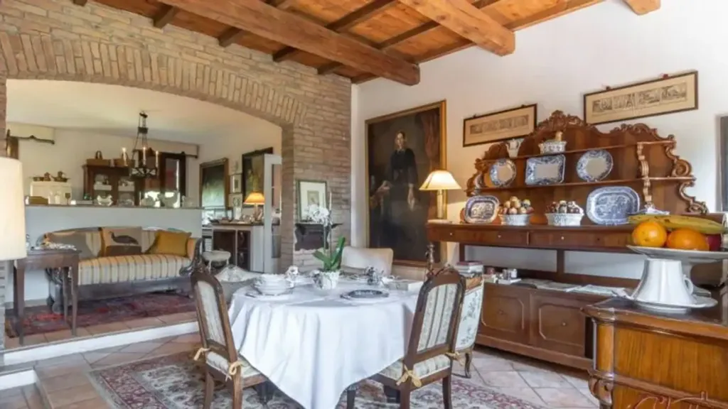 Söögituba - Villa with Garden in Copparo, Ferrara