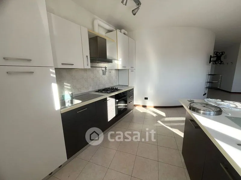 Cuisine - Trilocale with Balcony in Central Legnago