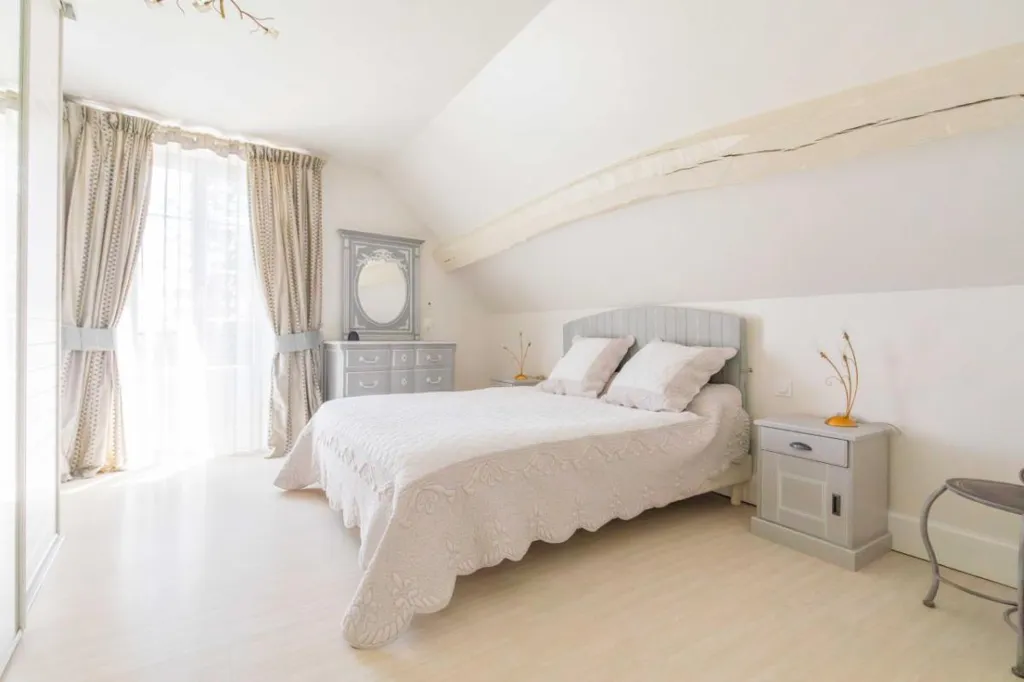 Bedrooms - Charming House with Pool in Marsannay-la-Côte