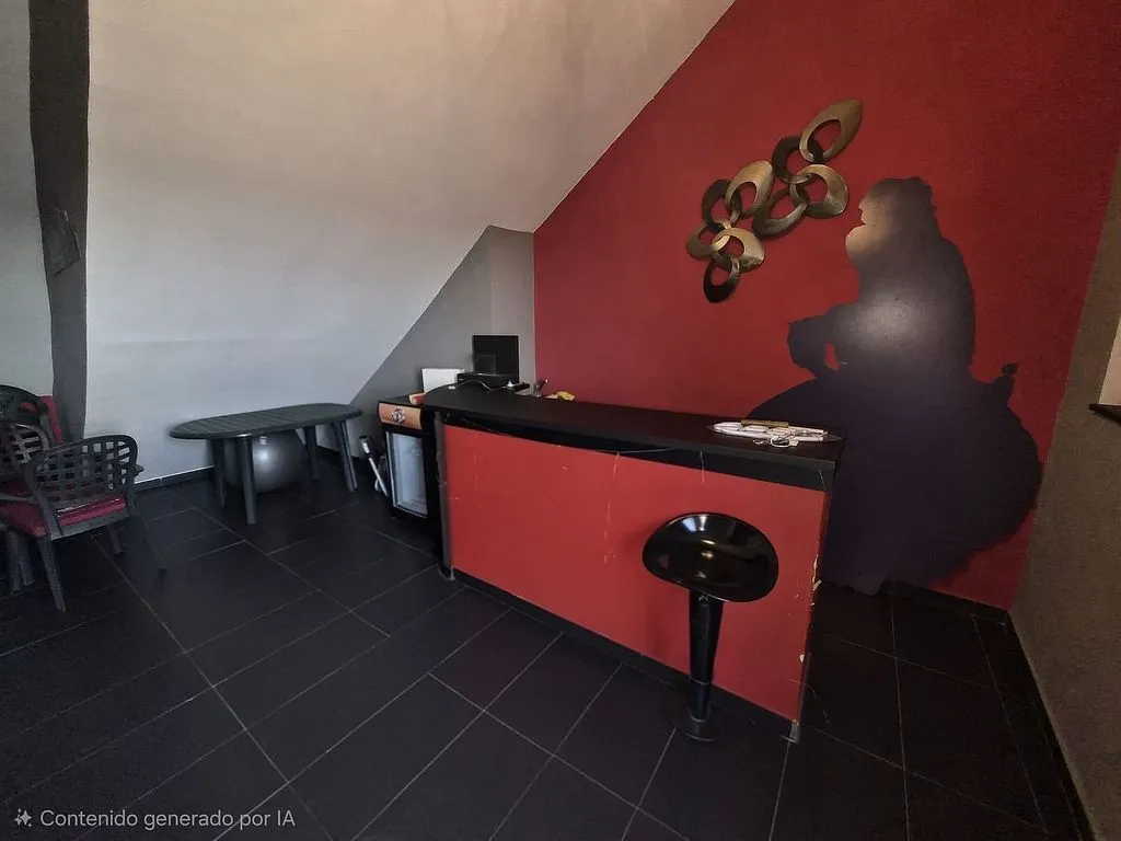 Toad - Terraced House with Pool in West District