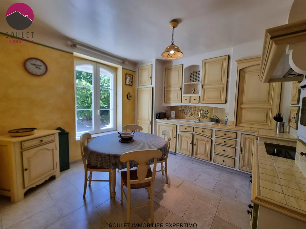 Köök - Villa with Pool and Garden near Malaucène