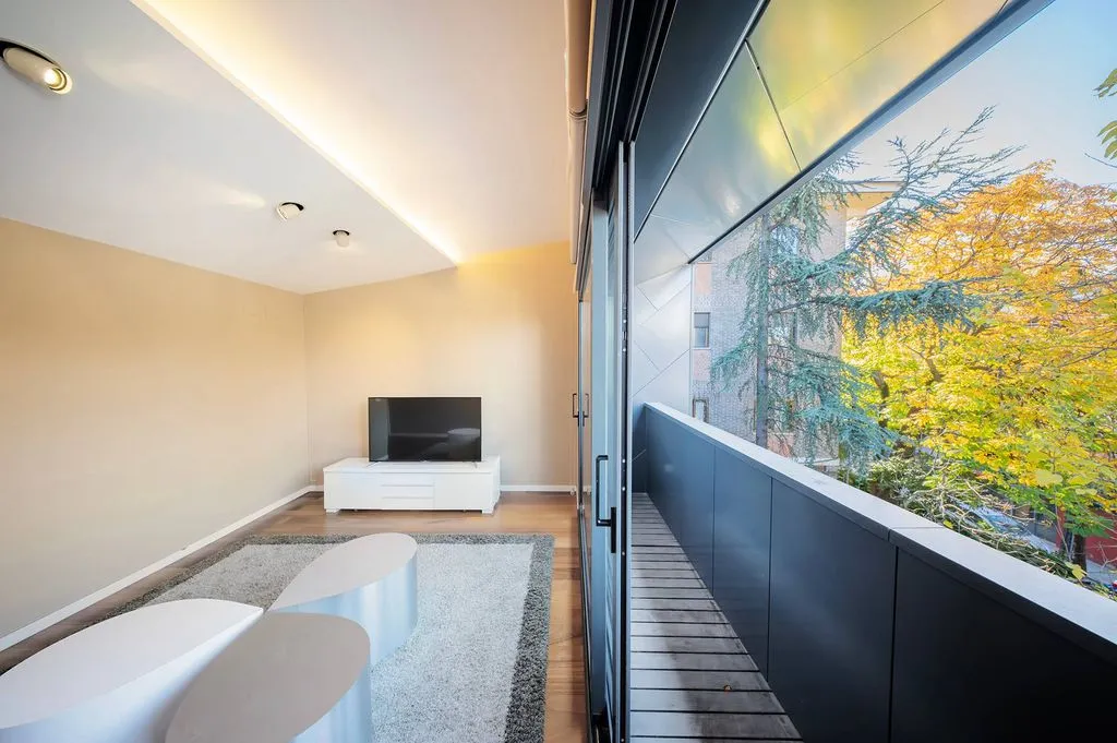 Rõdu - Luxury Villa with Pool in Chamartín, Madrid