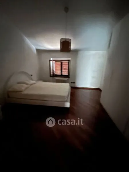 Magamistoad - Atrium Apartment with Parquet in Sarnico