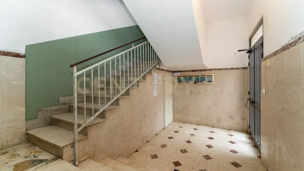 6-room apartment in IT