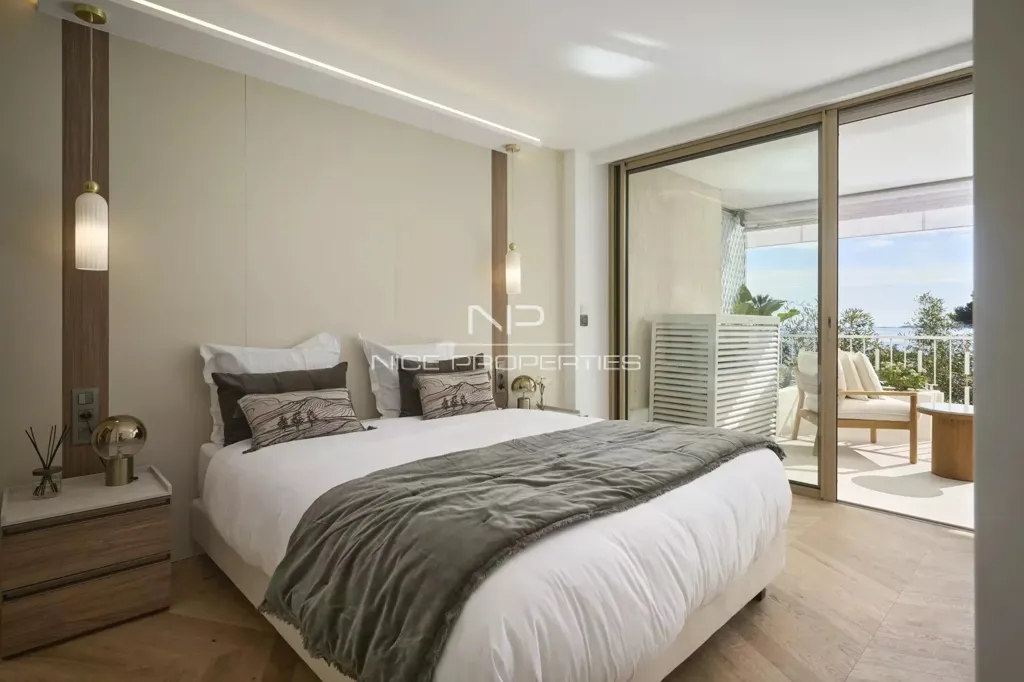 Chambres - Appartement avec Vue Mer et Terrasse à Cannes