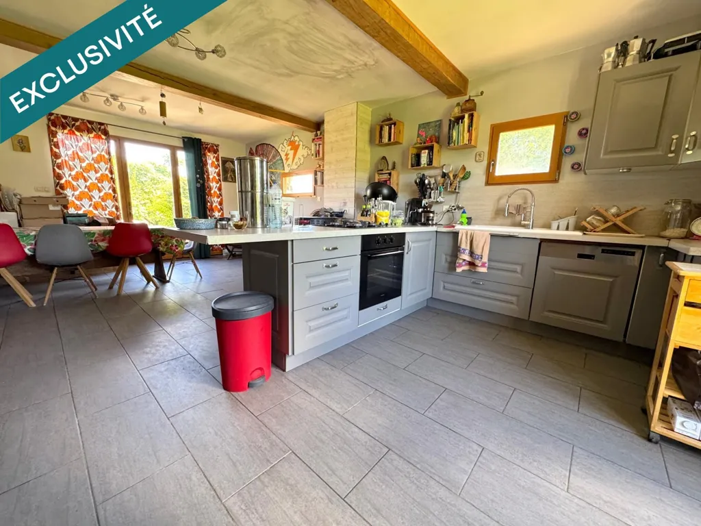 Cuisine - Maison Individuelle avec Terrain à Cousance