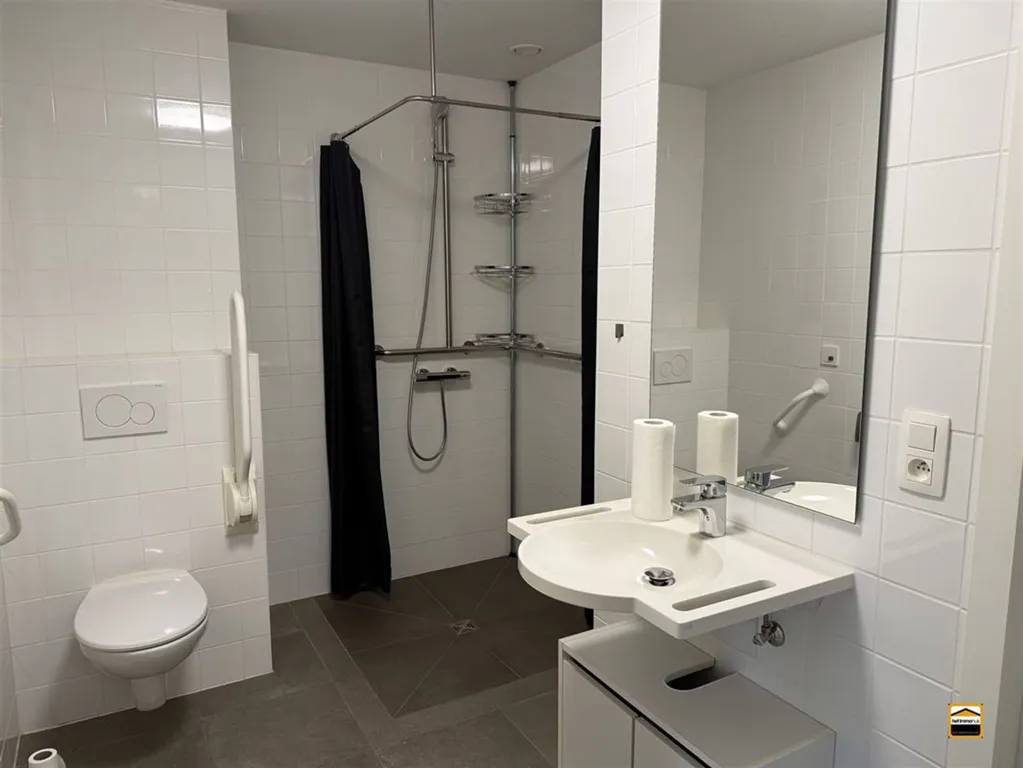 Vannitoad - Assistive Flat with Garden in Borgloon