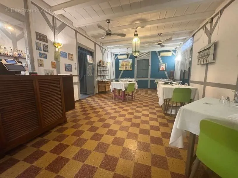 Salle à manger - Maison Créole avec Jardin au Centre de Cayenne
