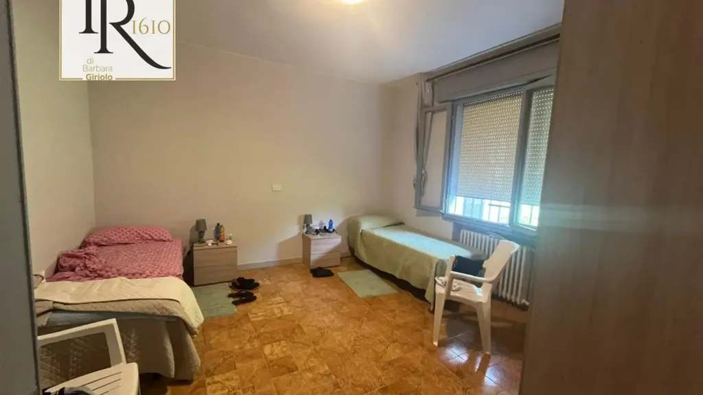 Chambres - Detached House with Workshop in Trecenta