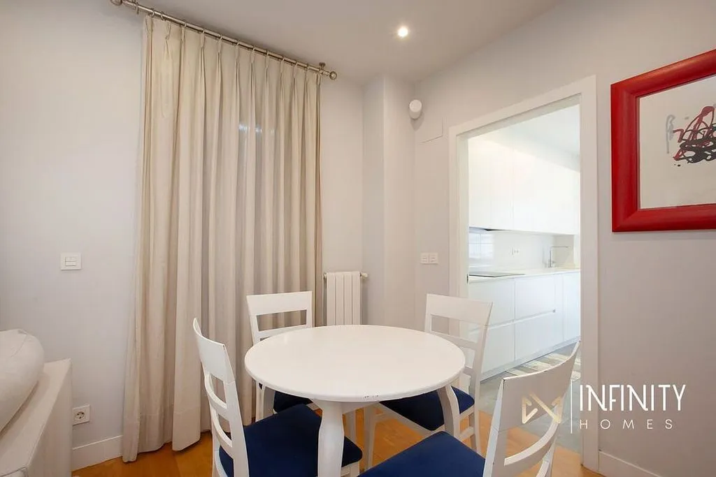 Dining Room - Duplex with Terrace in La Galea, Getxo