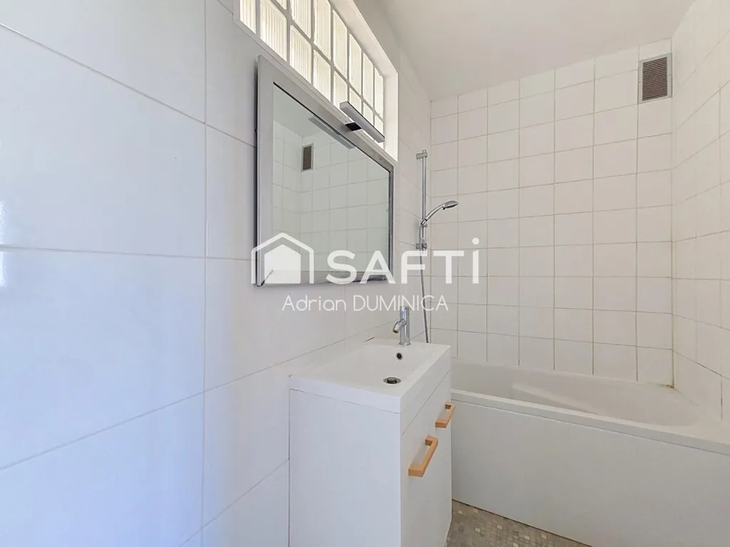 Bagni - T3 Apartment with Balcony in Poissy