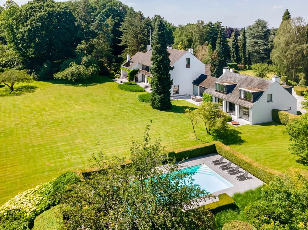 Vista aerea - Renovated Residence with Pool in Hoogvorst