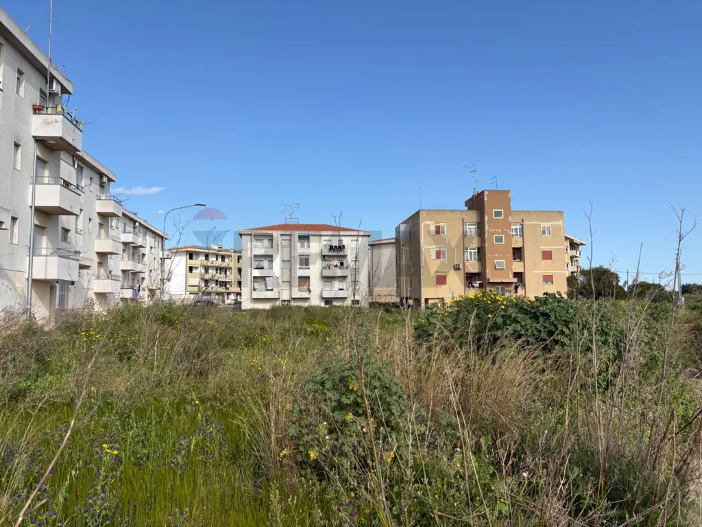 Giardino - Buildable Land with Urban Amenities in Ispica
