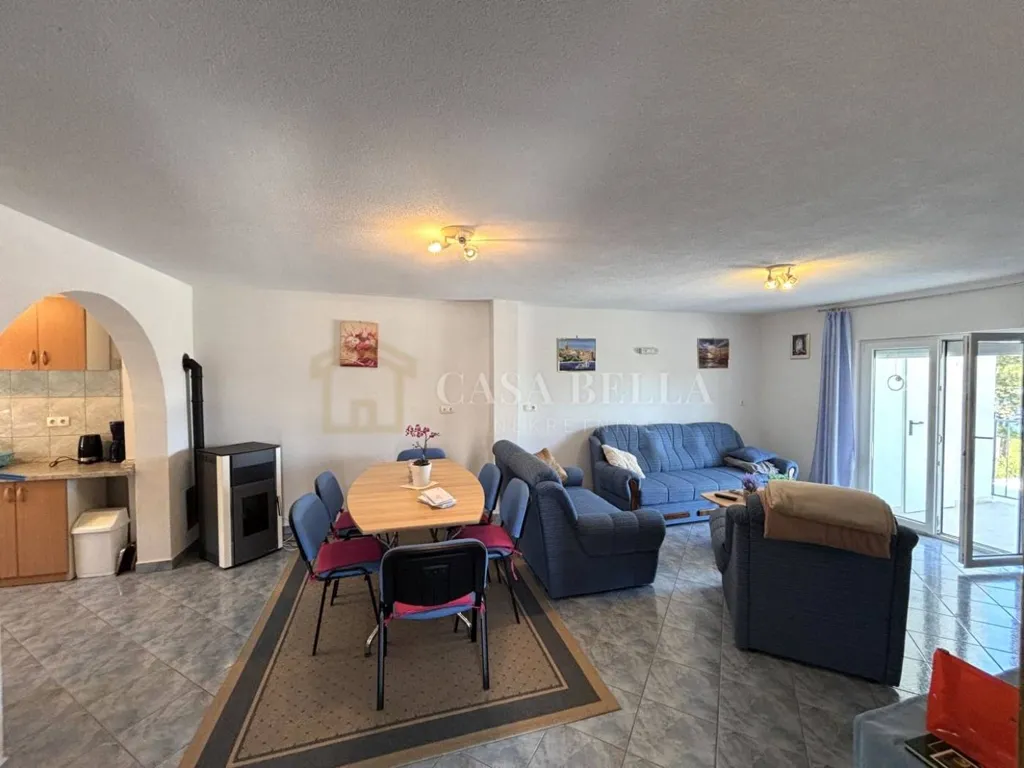 Salle à manger - Apartment with Sea View in Klenovica