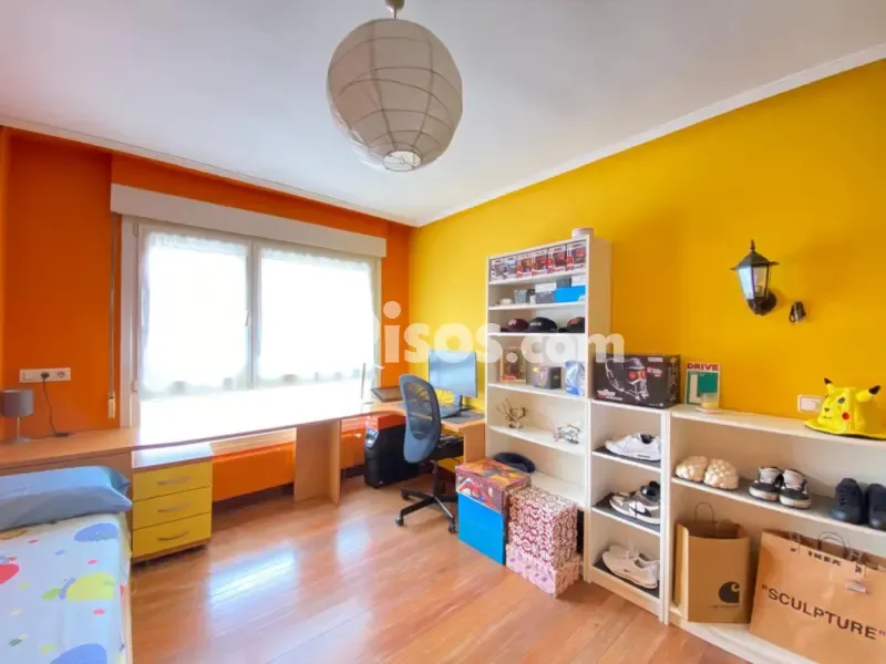 Chambres - Apartment with Balcony in Algorta Centre