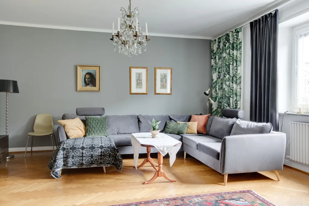 Living Room - Art Deco Flat with Balcony in Central Norrköping