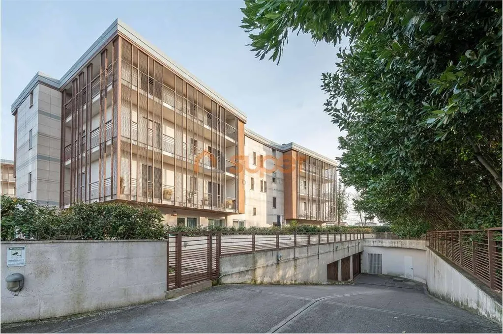 Extérieur - Modern Penthouse with Perimeter Terrace in Bastia Umbra