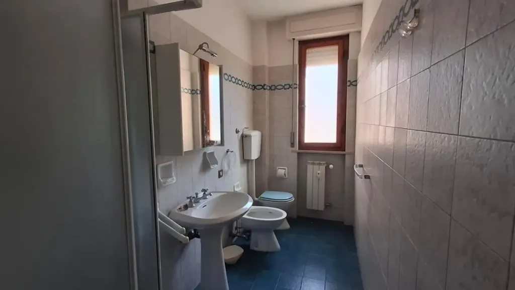 Salles de bain - Appartement 6 pièces à IT