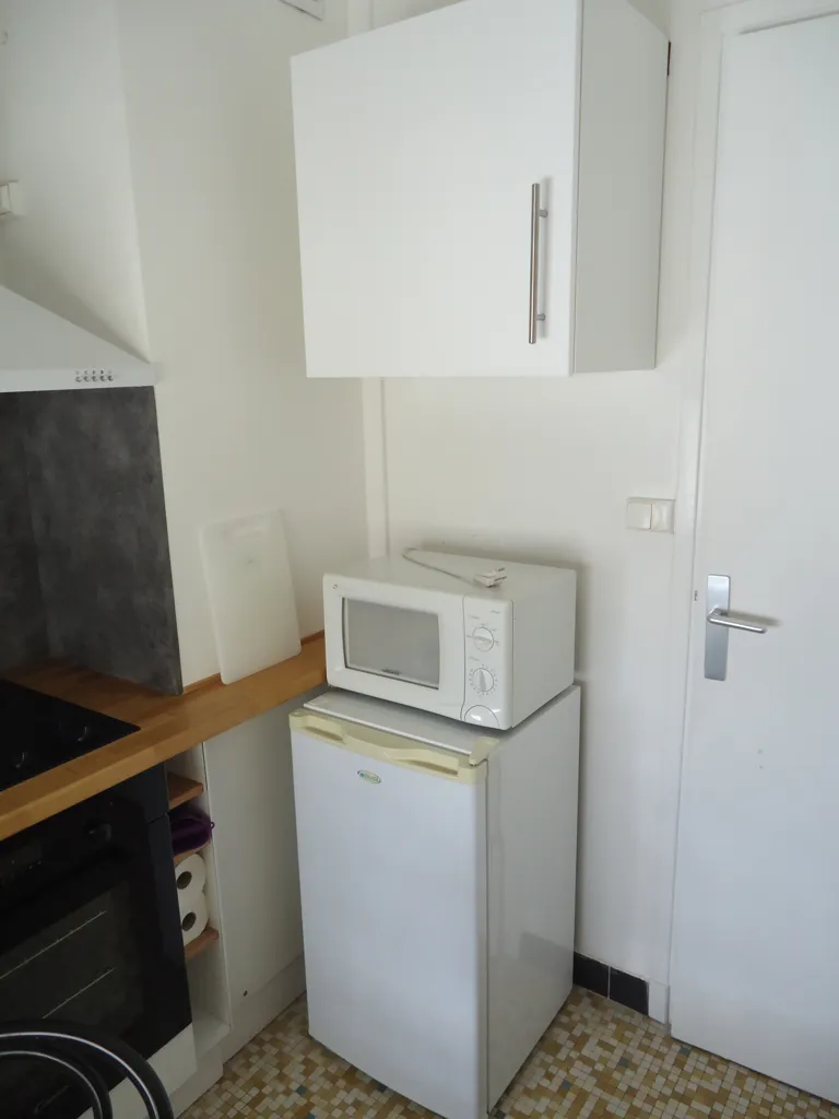 Cucina - Studio with Balcony in Nevers