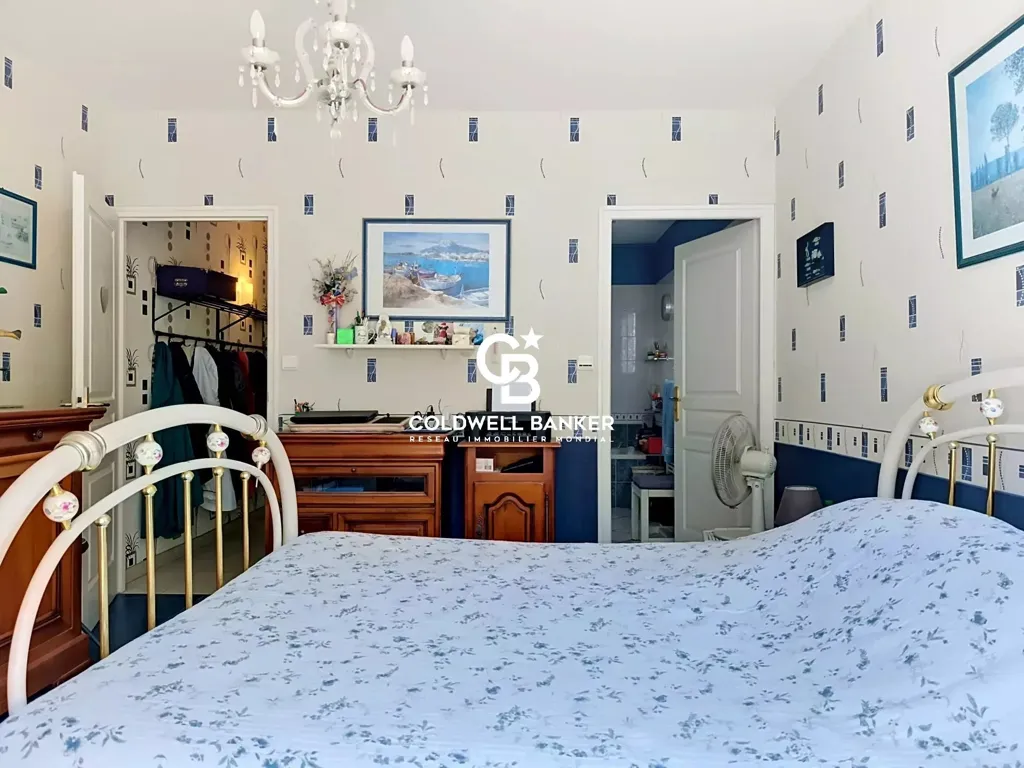 Chambres - Villa avec Piscine et Jardin à Talmont-Saint-Hilaire
