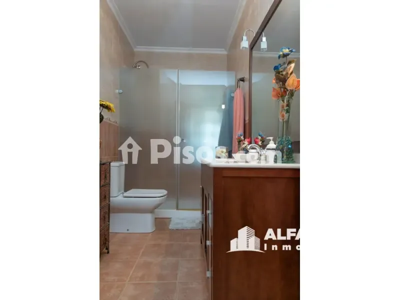 Salles de bain - Spacious Apartment with Balcony in San Clemente