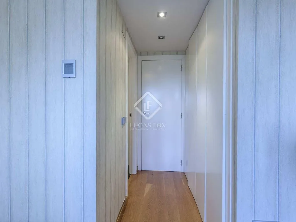 Entrée - Luxury Apartment with River View in Valencia