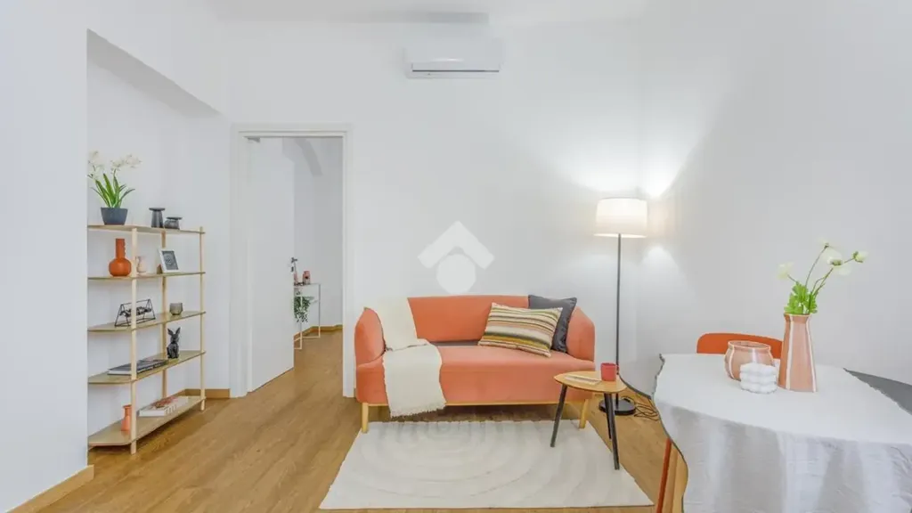 Soggiorno - Rustic Bilocale with Central Location in Reggio Emilia