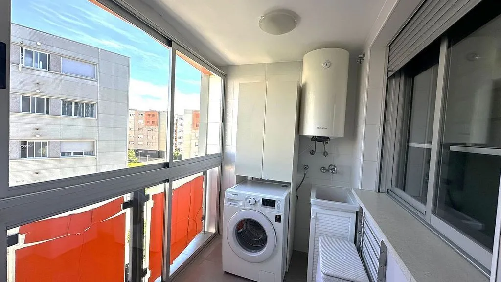 Apartment with Pool in Alhendín