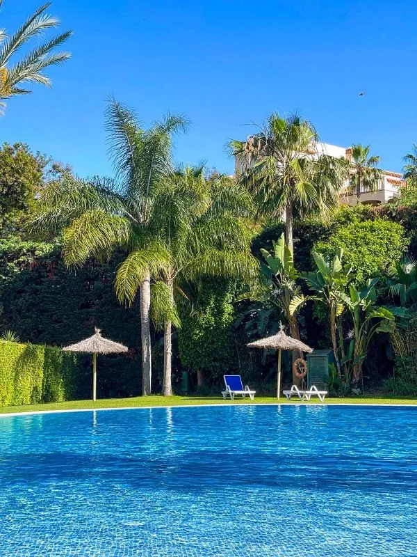 Piscine - Modern Apartment with Pool in Estepona East